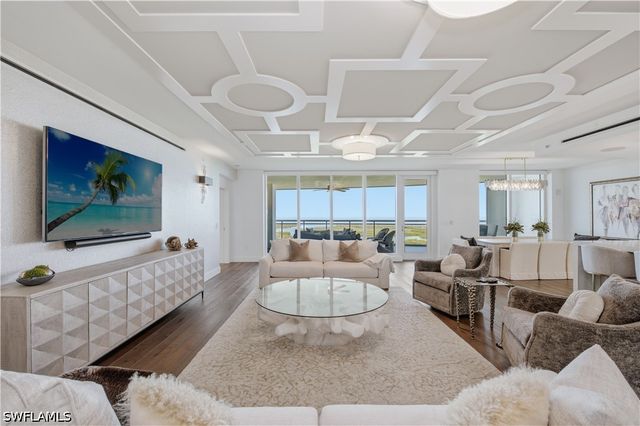 13915 Old Coast RD 1804, Naples, FL 34110