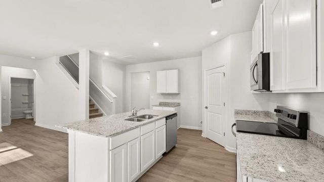 2914 Daxton Lane, Gainesville, GA 30507