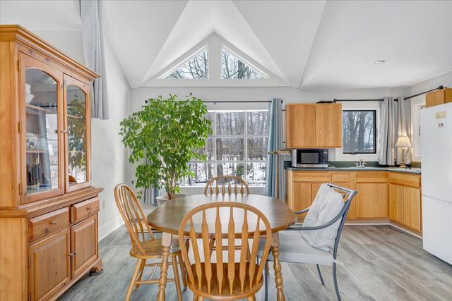 1996 Shavers Farm RD, Fincastle, VA 24090