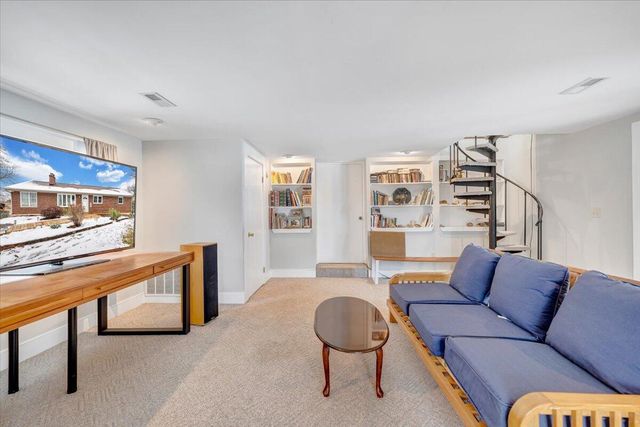 1996 Shavers Farm RD, Fincastle, VA 24090