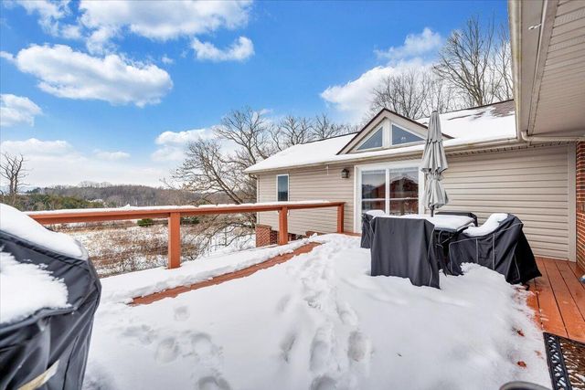 1996 Shavers Farm RD, Fincastle, VA 24090