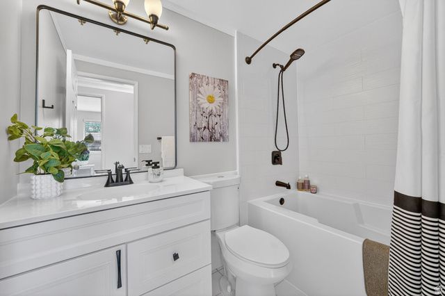 941 E STATICE AVE, Sandy, UT 84094