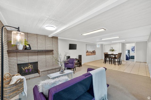 941 E STATICE AVE, Sandy, UT 84094