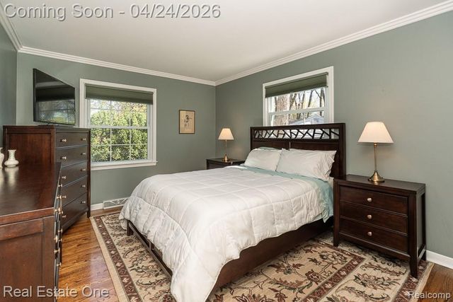 1841 Fair Oak Court, Rochester Hills, MI 48309
