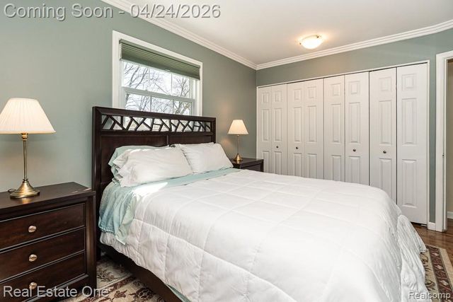 1841 Fair Oak Court, Rochester Hills, MI 48309