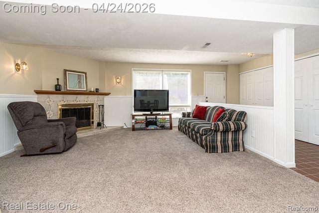 1841 Fair Oak Court, Rochester Hills, MI 48309