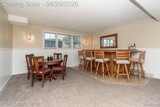 1841 Fair Oak Court, Rochester Hills, MI 48309
