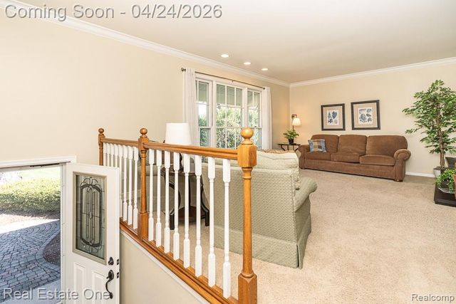 1841 Fair Oak Court, Rochester Hills, MI 48309