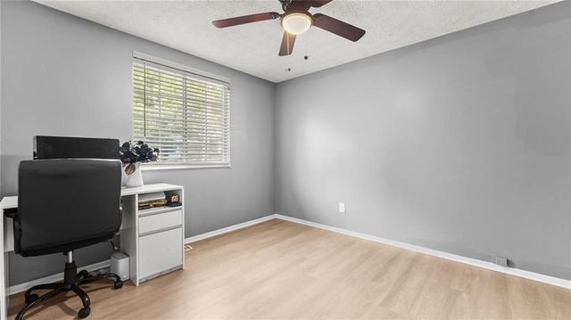 5172 Scarbrough Trail W, Stone Mountain, GA 30088