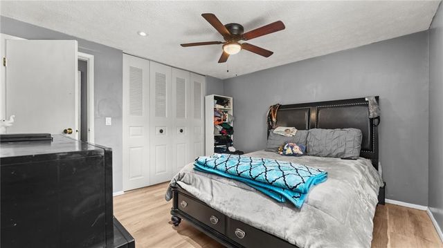 5172 Scarbrough Trail W, Stone Mountain, GA 30088