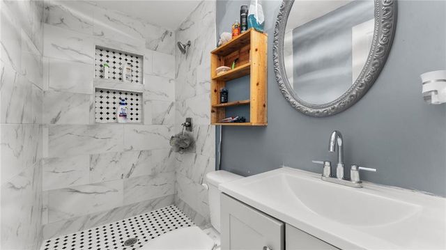 5172 Scarbrough Trail W, Stone Mountain, GA 30088