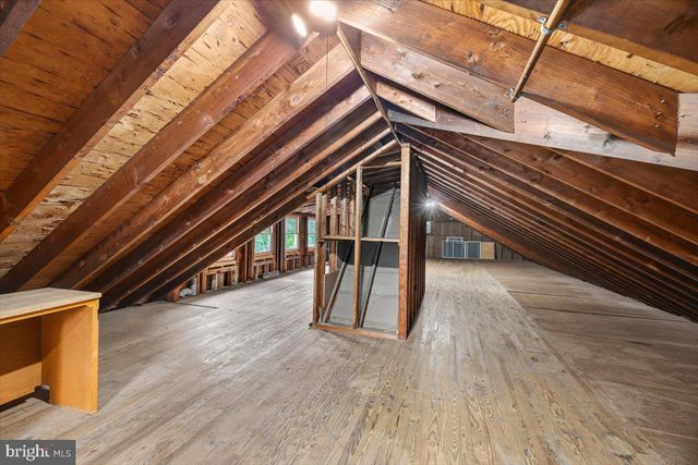 806 LAMBS RD, Mullica Hill, NJ 08062