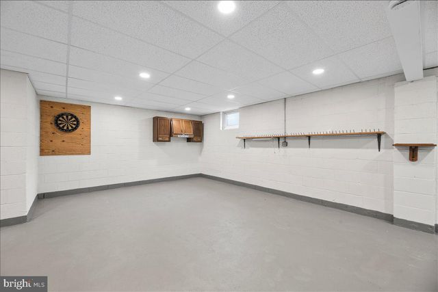 806 LAMBS RD, Mullica Hill, NJ 08062