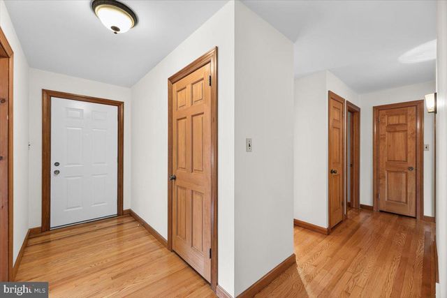 806 LAMBS RD, Mullica Hill, NJ 08062
