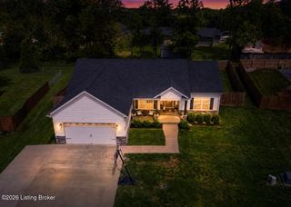 203 Emmaus Cir, Elizabethtown, KY 42701