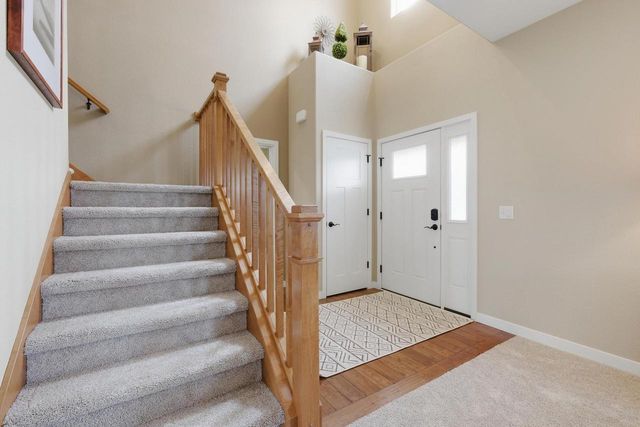 2832 No Oaks Ridge, Fitchburg, WI 53711