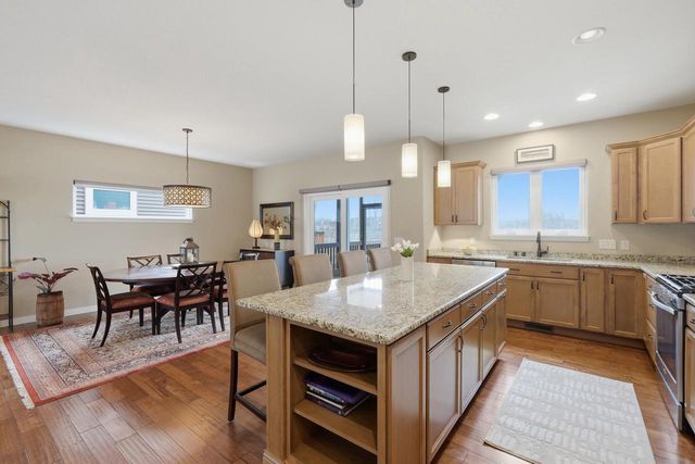 2832 No Oaks Ridge, Fitchburg, WI 53711