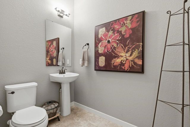2832 No Oaks Ridge, Fitchburg, WI 53711