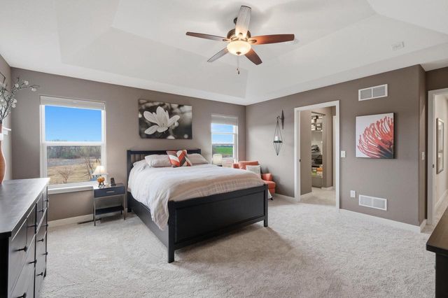 2832 No Oaks Ridge, Fitchburg, WI 53711