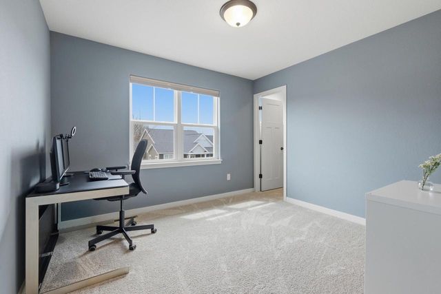 2832 No Oaks Ridge, Fitchburg, WI 53711