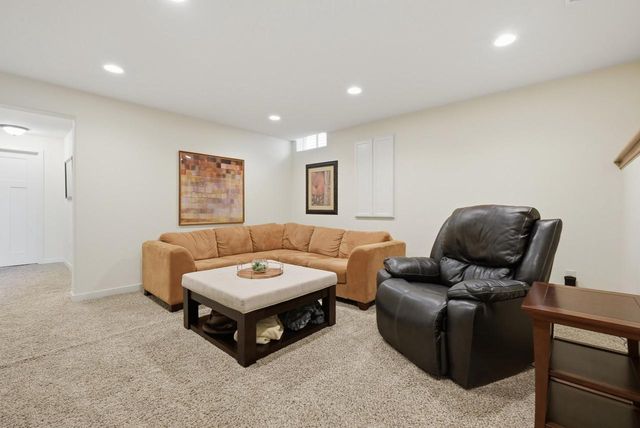 2832 No Oaks Ridge, Fitchburg, WI 53711