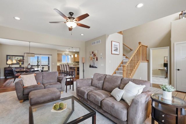 2832 No Oaks Ridge, Fitchburg, WI 53711