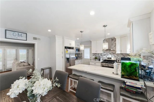 11800 Gager Street, Sylmar, CA 91342