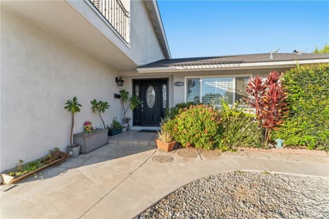 11800 Gager Street, Sylmar, CA 91342