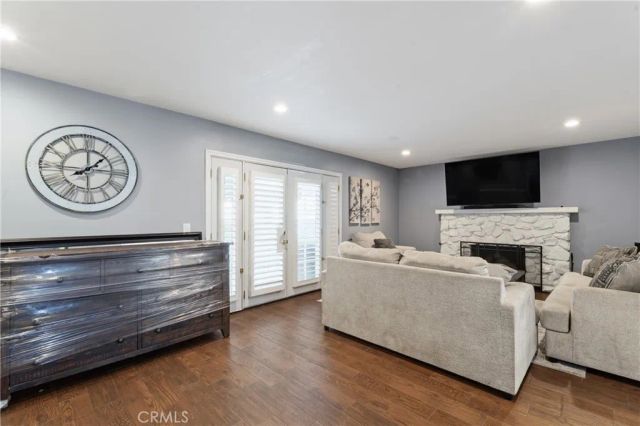 11800 Gager Street, Sylmar, CA 91342