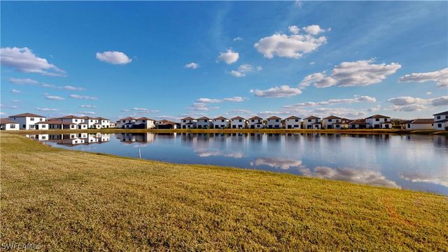 5692 Cassidy LN, Ave Maria, FL 34142