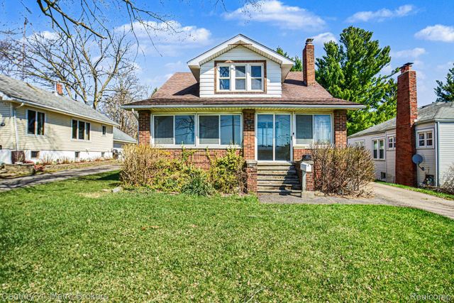 1800 W Genesee Street, Lapeer, MI 48446