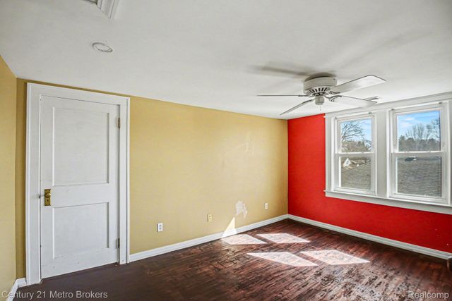1800 W Genesee Street, Lapeer, MI 48446