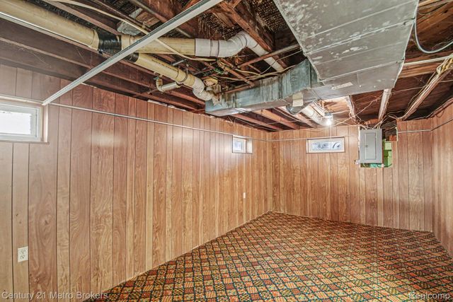 1800 W Genesee Street, Lapeer, MI 48446