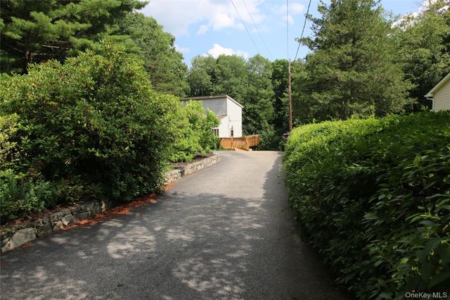 58 Kentview Drive, Carmel, NY 10512