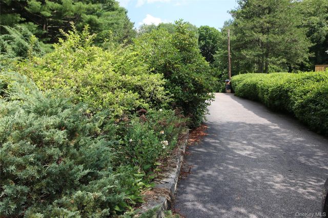 58 Kentview Drive, Carmel, NY 10512