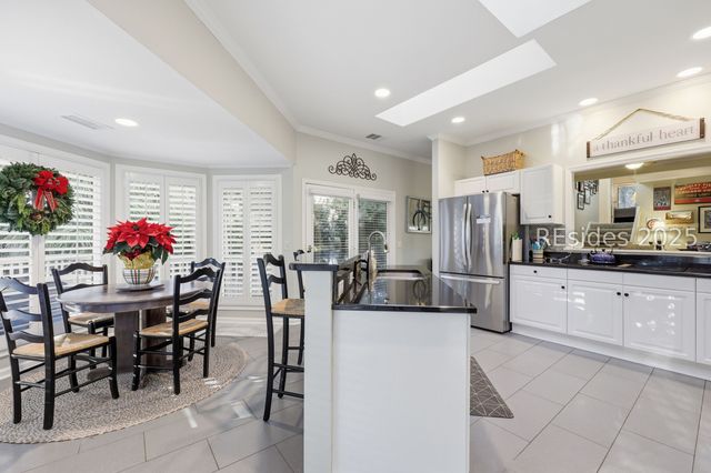 1 Oak Creek Dr, Hilton Head Island, SC 29928