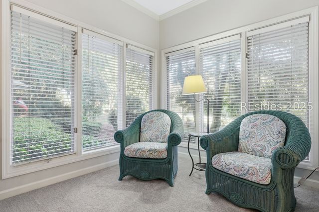 1 Oak Creek Dr, Hilton Head Island, SC 29928