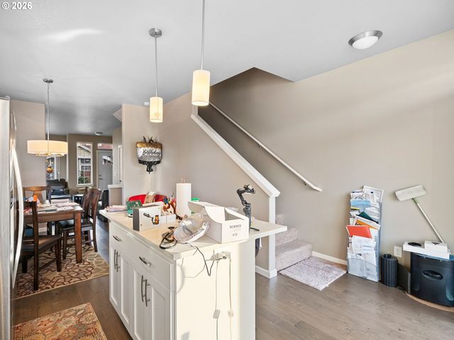 18394 Sw ANNAMAE Ln, Beaverton, OR 97003