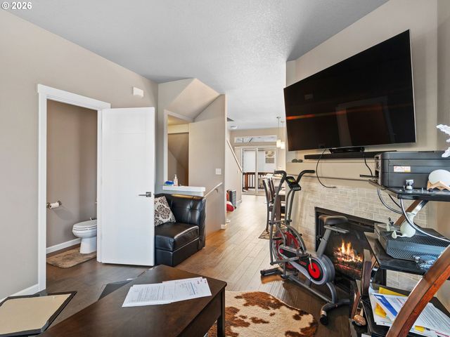 18394 Sw ANNAMAE Ln, Beaverton, OR 97003