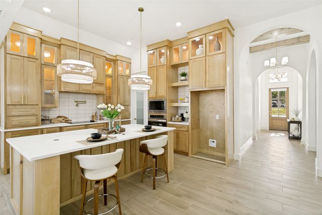 3641 Travis Avenue, Fort Worth, TX 76110