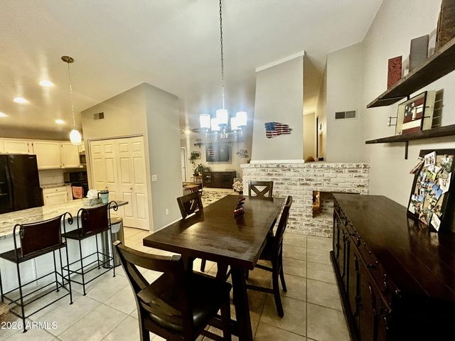 4332 W Morrow Drive, Glendale, AZ 85308