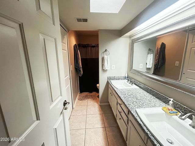 4332 W Morrow Drive, Glendale, AZ 85308