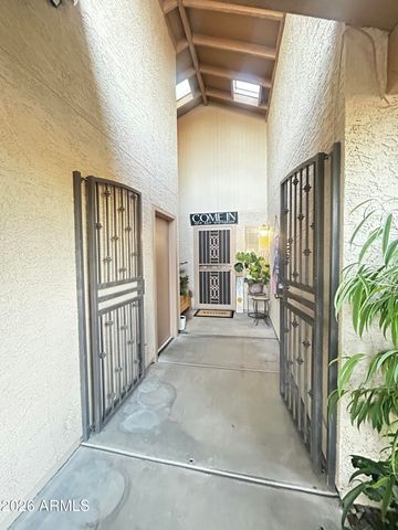 4332 W Morrow Drive, Glendale, AZ 85308