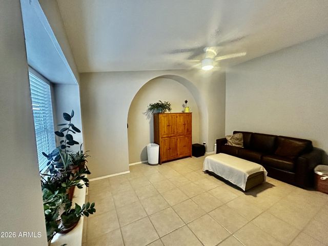 4332 W Morrow Drive, Glendale, AZ 85308