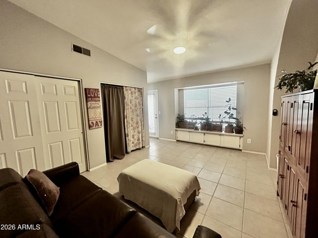 4332 W Morrow Drive, Glendale, AZ 85308