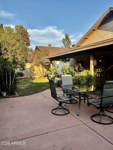 4332 W Morrow Drive, Glendale, AZ 85308
