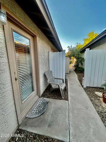 4332 W Morrow Drive, Glendale, AZ 85308
