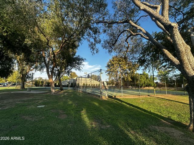 4332 W Morrow Drive, Glendale, AZ 85308