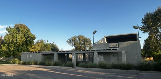 4332 W Morrow Drive, Glendale, AZ 85308