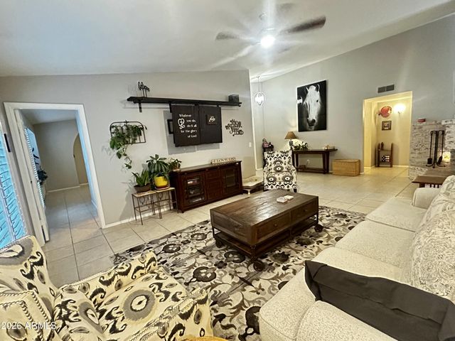 4332 W Morrow Drive, Glendale, AZ 85308